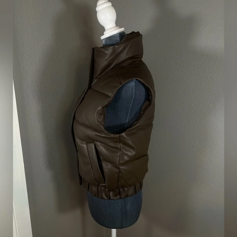 Abercrombie & Fitch Ultra Collection Vegan Leather Brown Puffer Vest Size XS